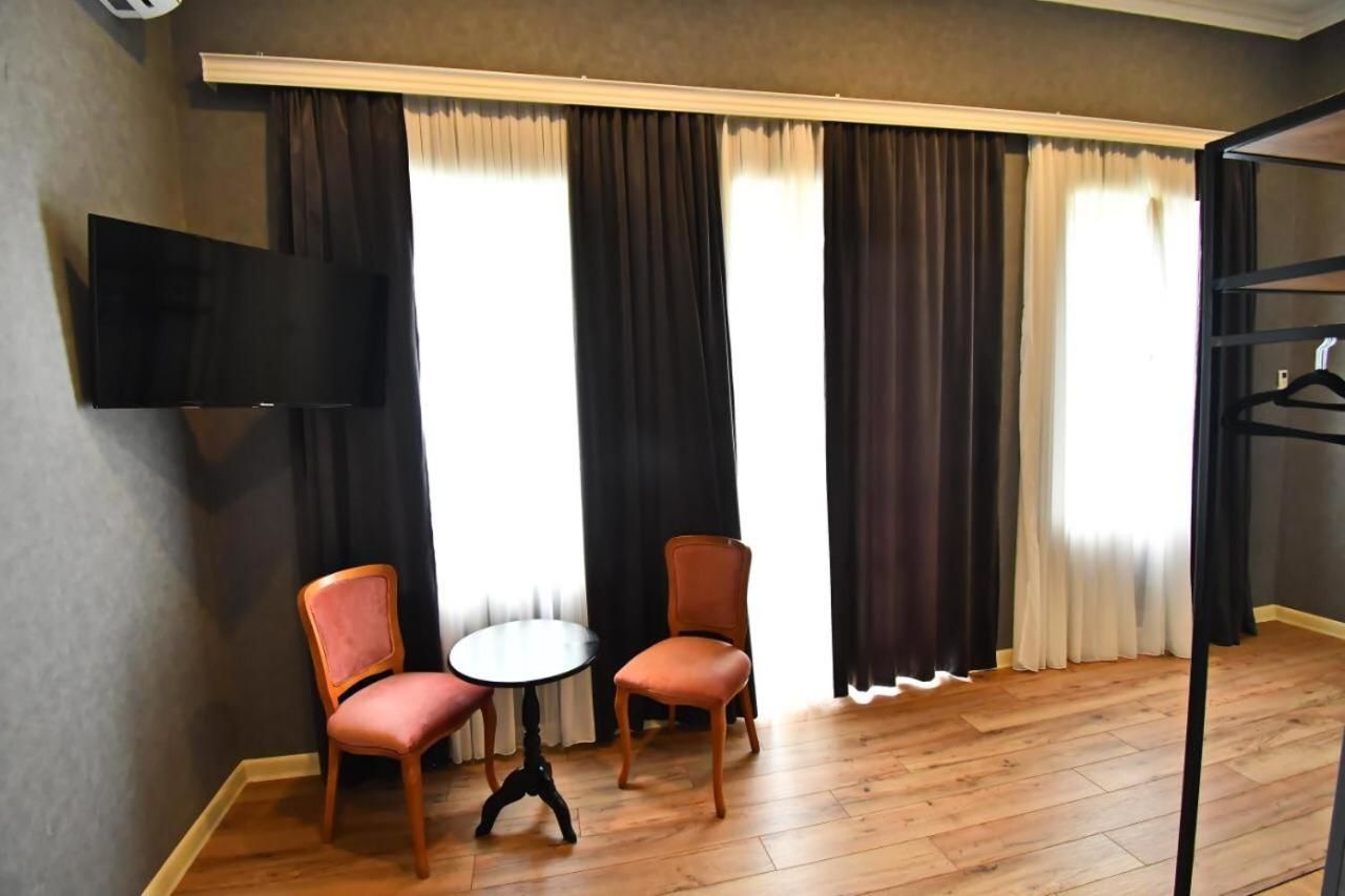 Отель Hotel 1887 Кутаиси